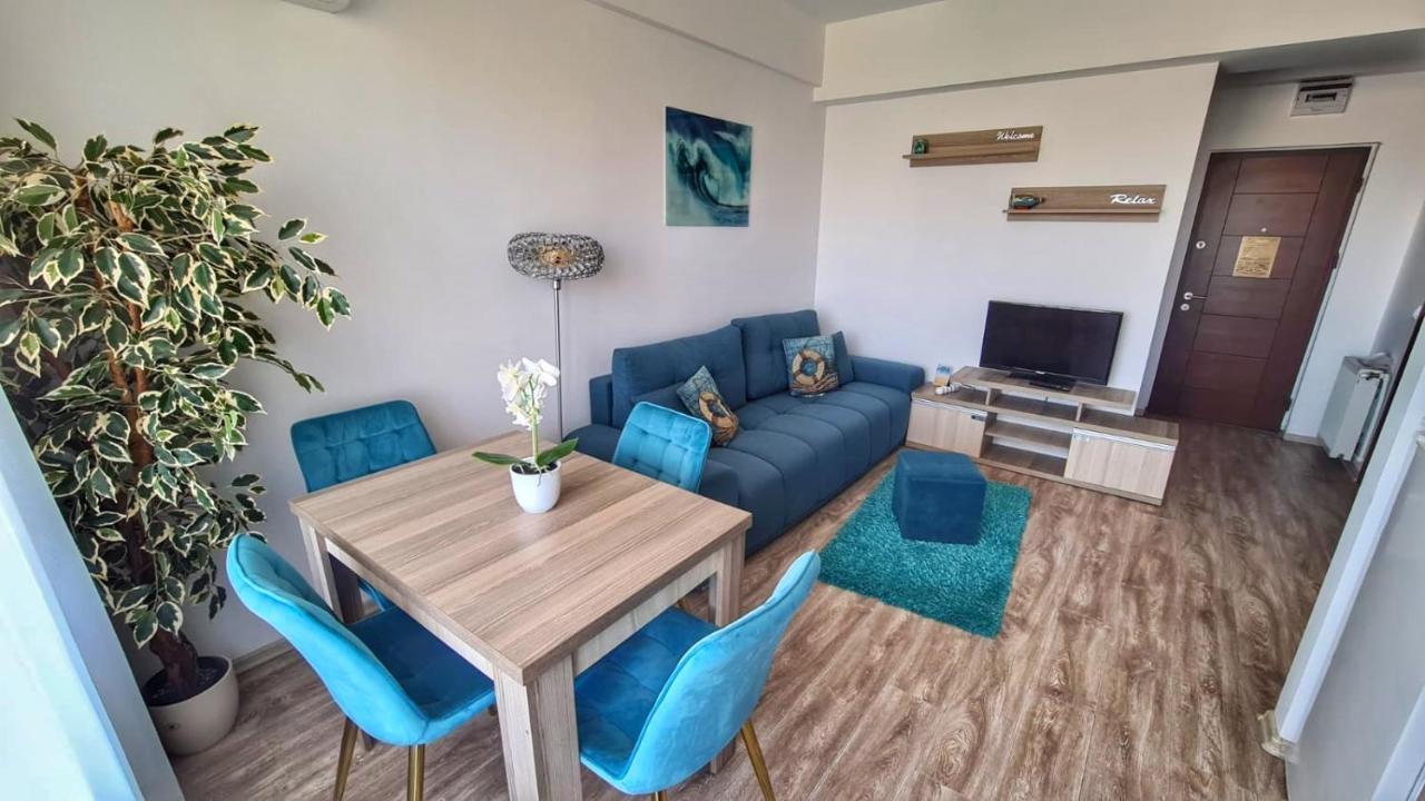 Summerland Luxury By The Sea Apartment *