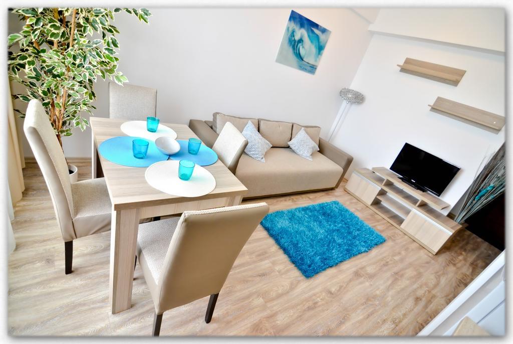 Summerland Luxury By The Sea *