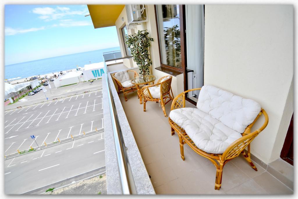 Summerland Luxury By The Sea